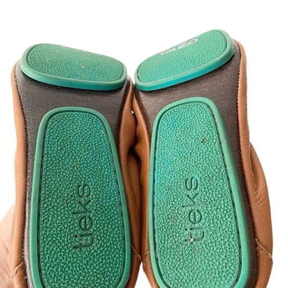 Tieks by Gavriele in Chesnut Ballet Flats in Size 5 - Picture 8 of 13
